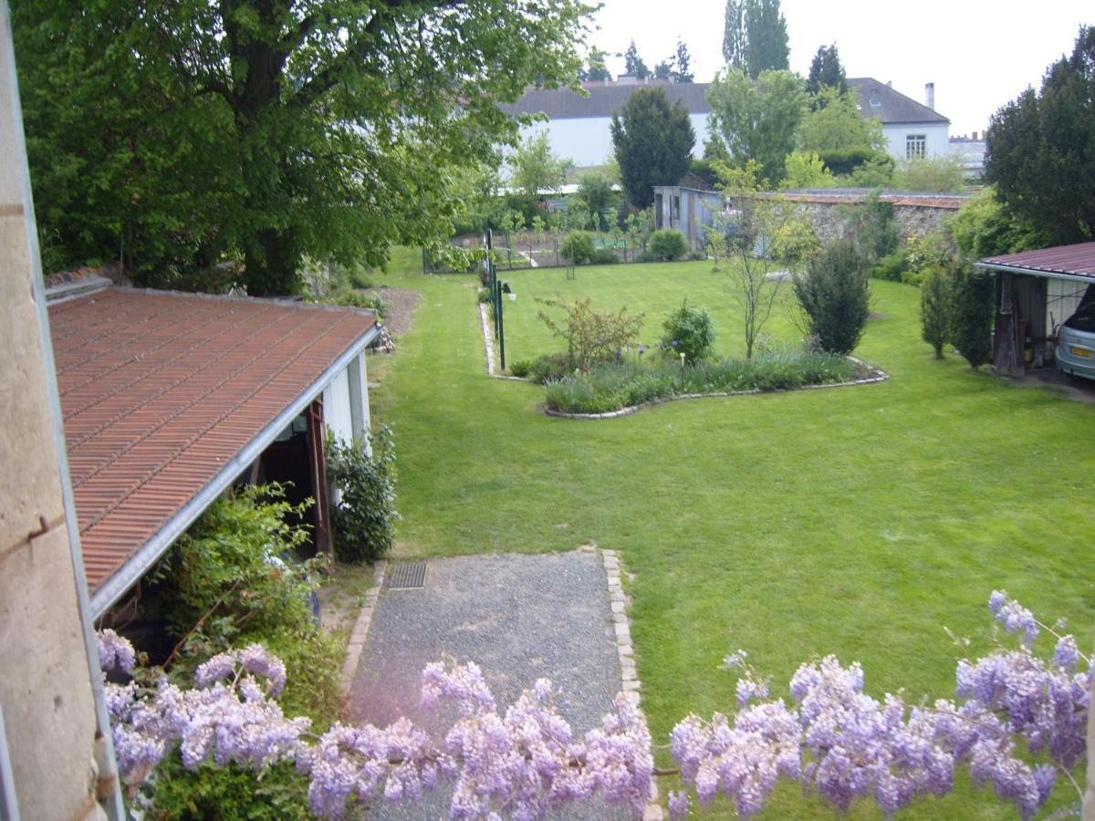 Du Vieux Tilleul *
